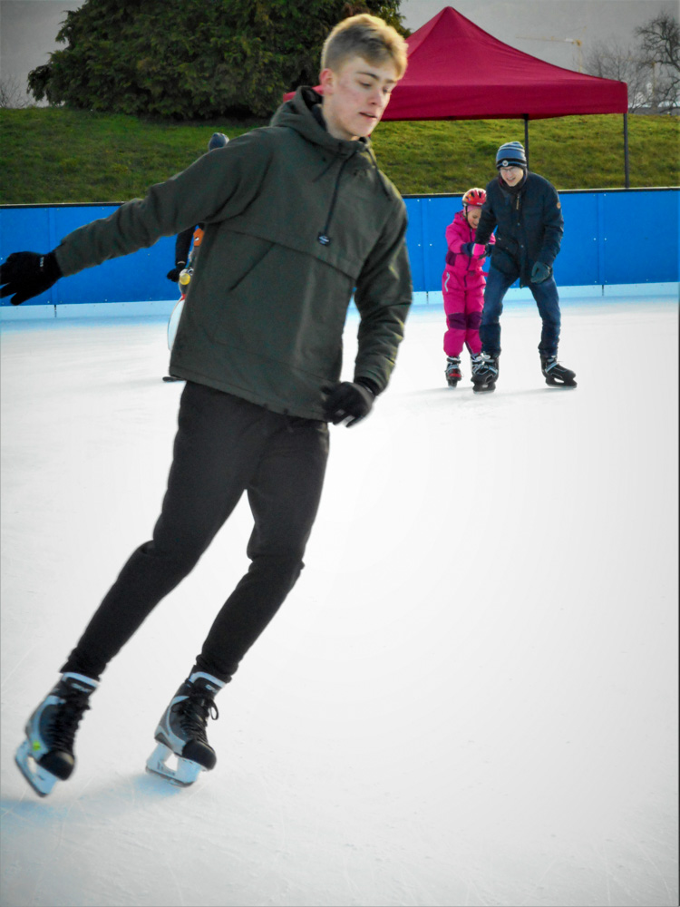 20200118 NF_Schlittschuhlaufen_Anke-8.jpg