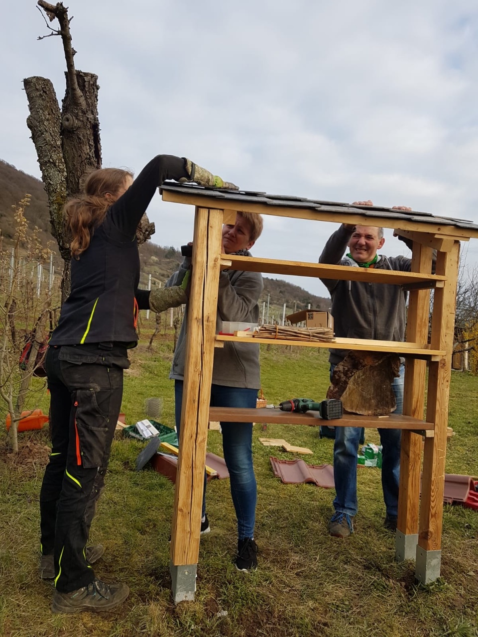 20210320 NF_Bau Insektenhotel-3.jpeg