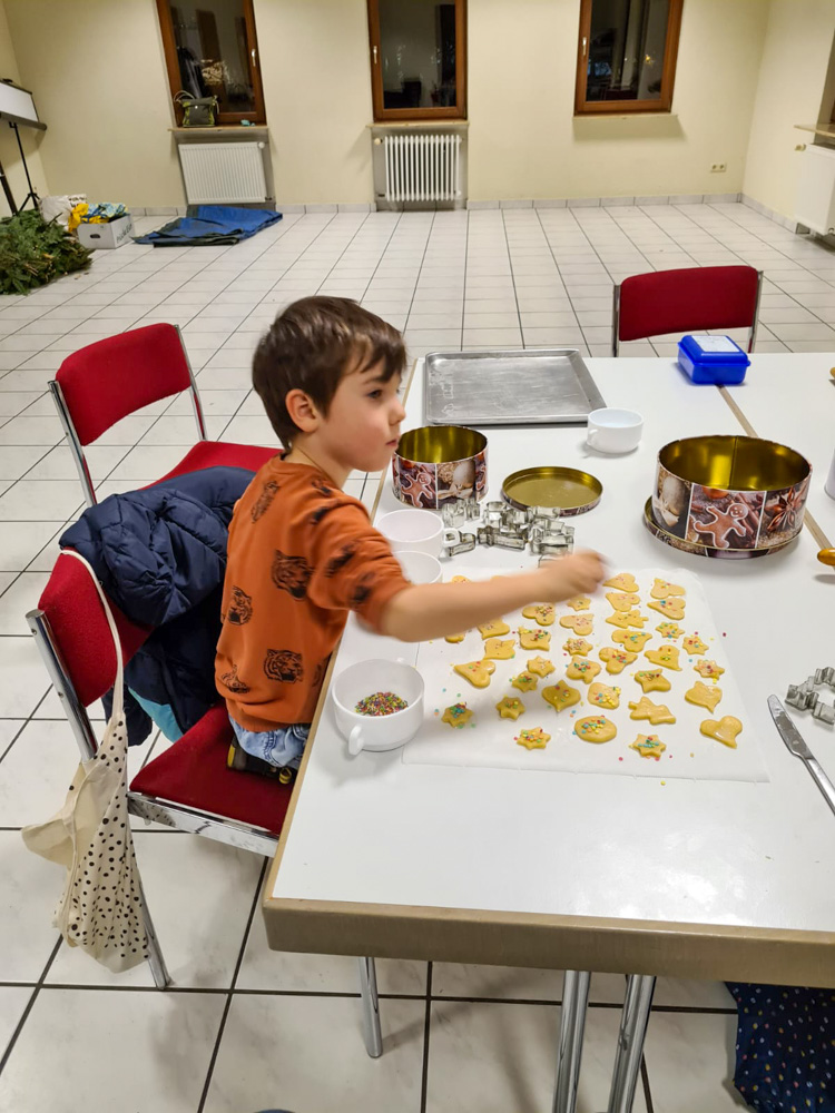 20231124 Plätzchen backen - Kranz binden_Sabine-29.jpg