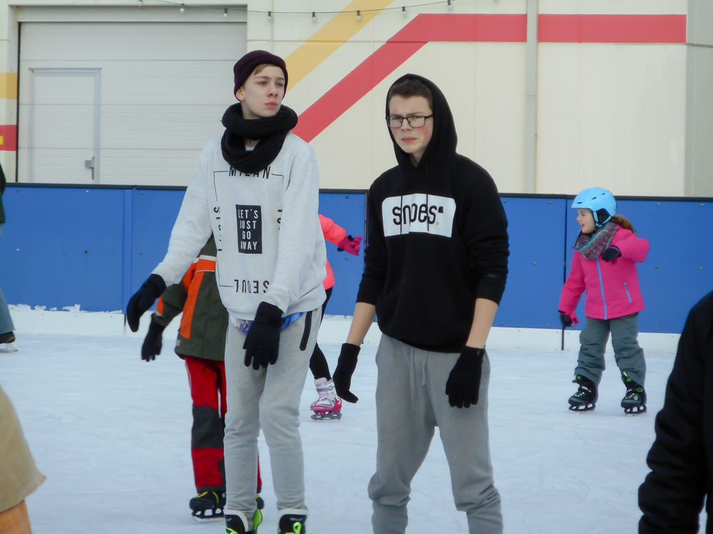 20170114_NF-FF_Eislaufen_Andrea und Anke_86661783.jpg