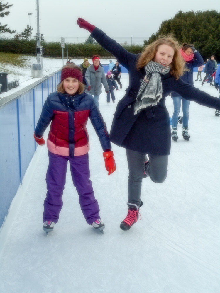 20170114_NF-FF_Eislaufen_Andrea und Anke_86661788.jpg
