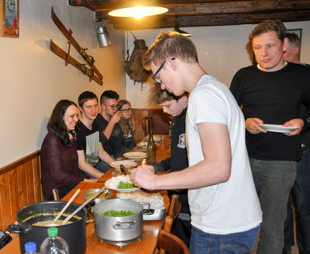 20170225_NF-FF_Skifreizeit Jura_Shirin_7290010.jpg