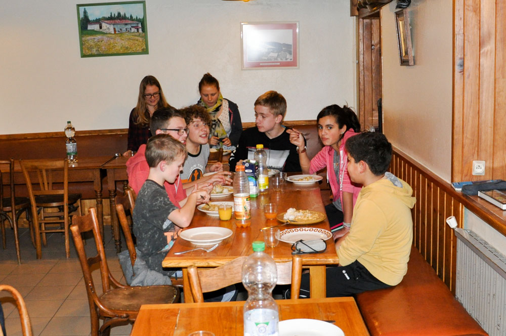 20170225_NF-FF_Skifreizeit Jura_Shirin_7300011.jpg