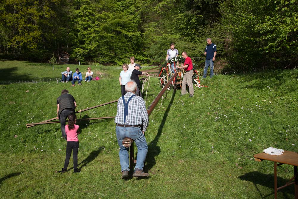 20170430 Maibaum aufstellen-74.jpg