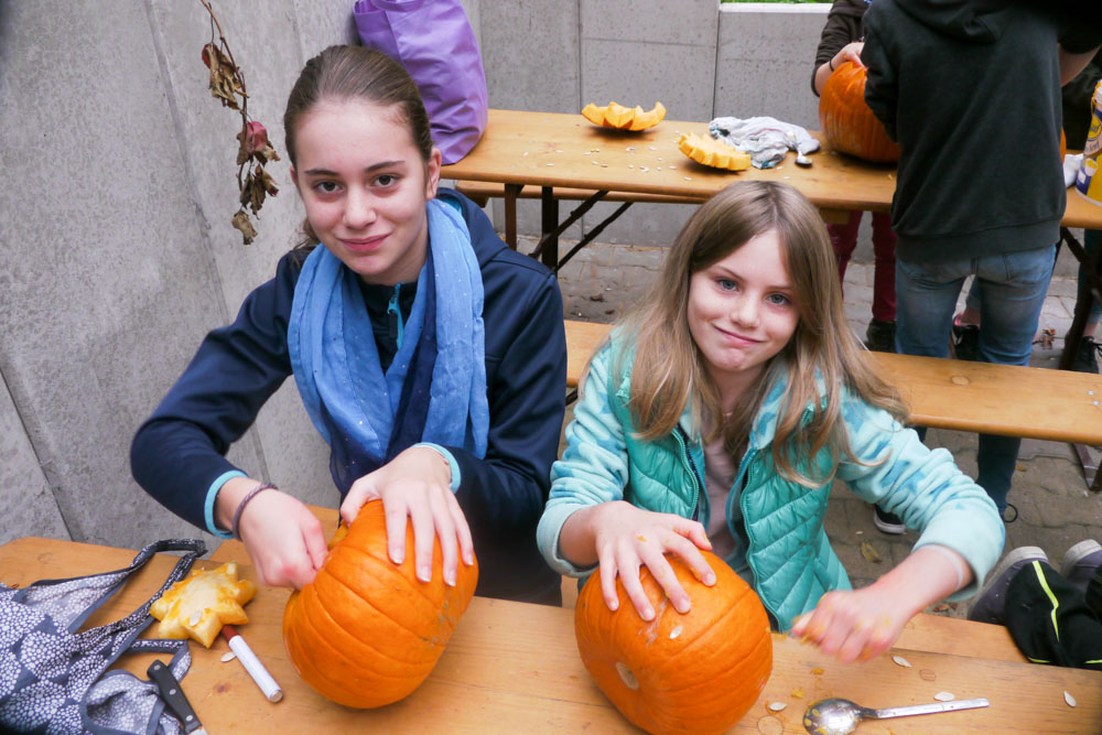 20171021 Kürbisschnitzen_Anke-14.jpg