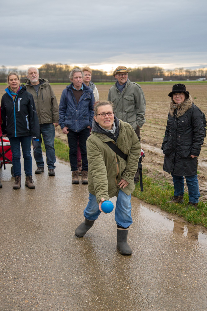 20180106 NF-Dreikönigswanderung_Boßeln_Karl-78.jpg