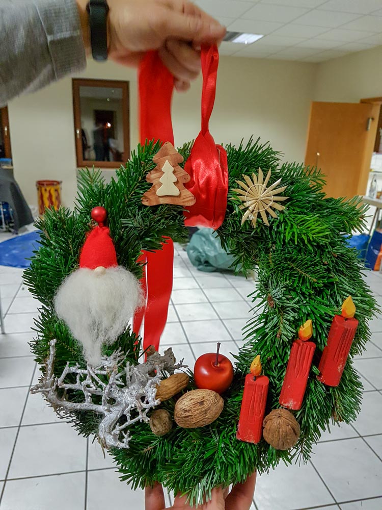 20181130 NF_Adventskranzbinden_Sabine-6.jpg