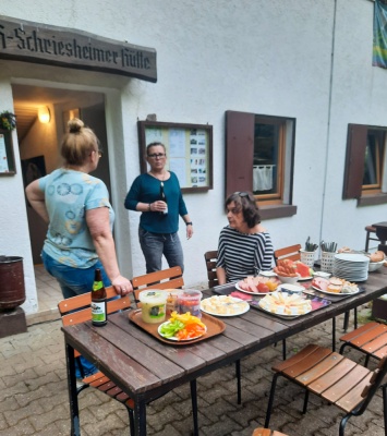 20240501 NF_Maibaum stellen und Maifeier_Anke-14.jpg