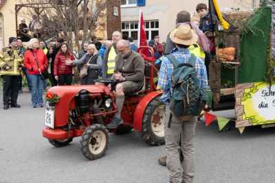 202603015 NF_Mathaisemarktumzug_Karl-32-50.jpg