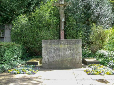 20180414 Friedrich-Ebert-Gedenkst._Christl-5.jpg